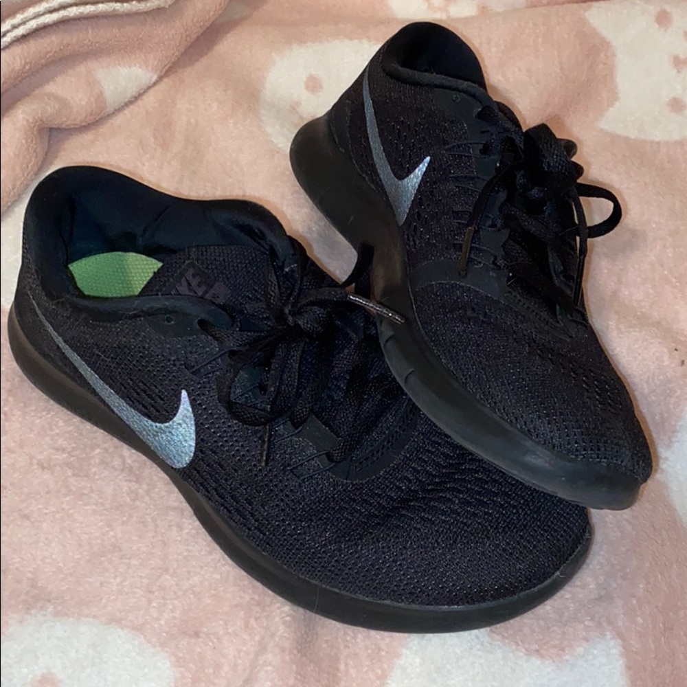Black Nike Free Run Gym Shoes